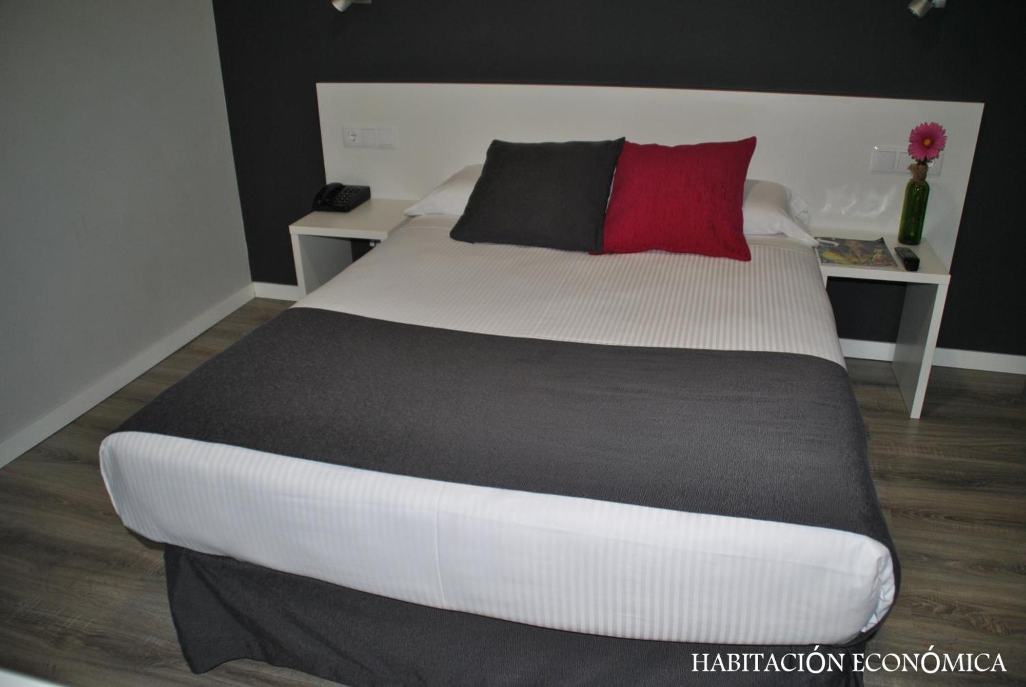 Hotel Junquera Виго Экстерьер фото