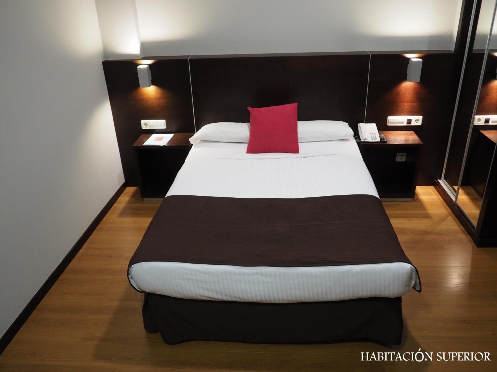 Hotel Junquera Виго Экстерьер фото